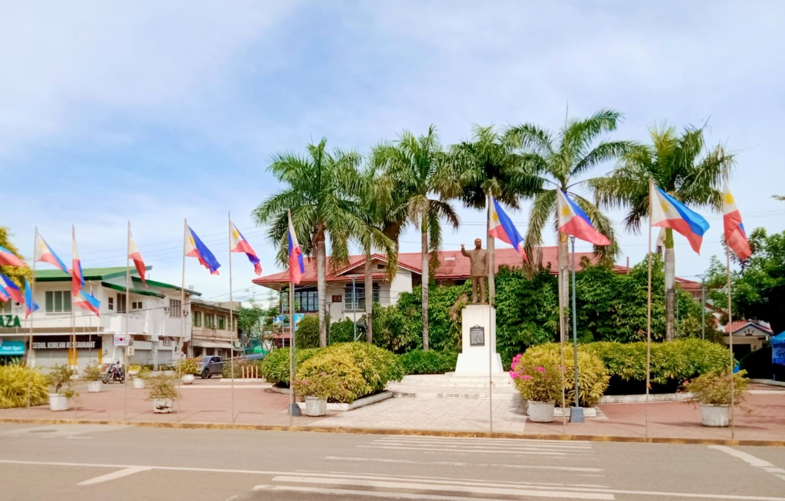 raise-our-flag-bigger-brighter-better-roxas-city